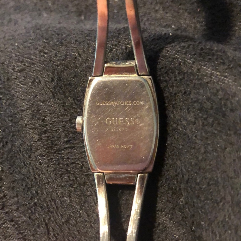 Ladies Guess Watch - Picture 2 of 7